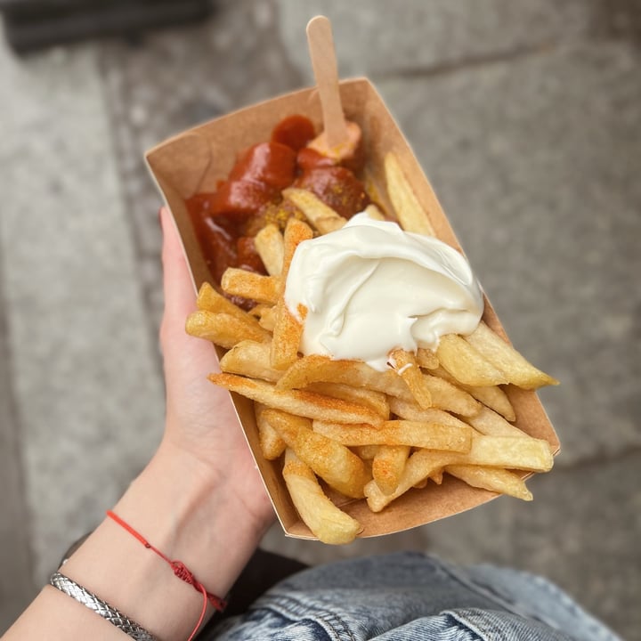 photo of Curry 61 Vegan Currywurst shared by @franciscasotz on  24 Oct 2024 - review