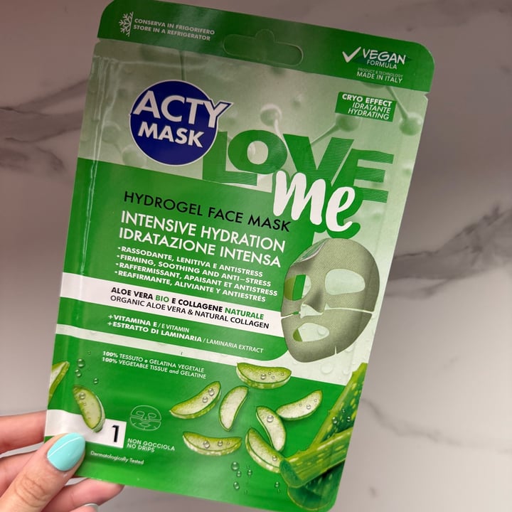 photo of Acty mask Hydrogel Face Mask Intensive Hydration Aloe Vera Bio E Collagene Naturale shared by @iosonomina on  29 Jun 2025 - review