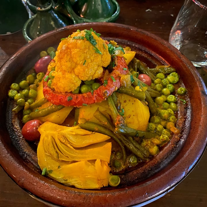photo of Zeitoun Café tajine vegetal shared by @valtochi on  06 Dec 2023 - review