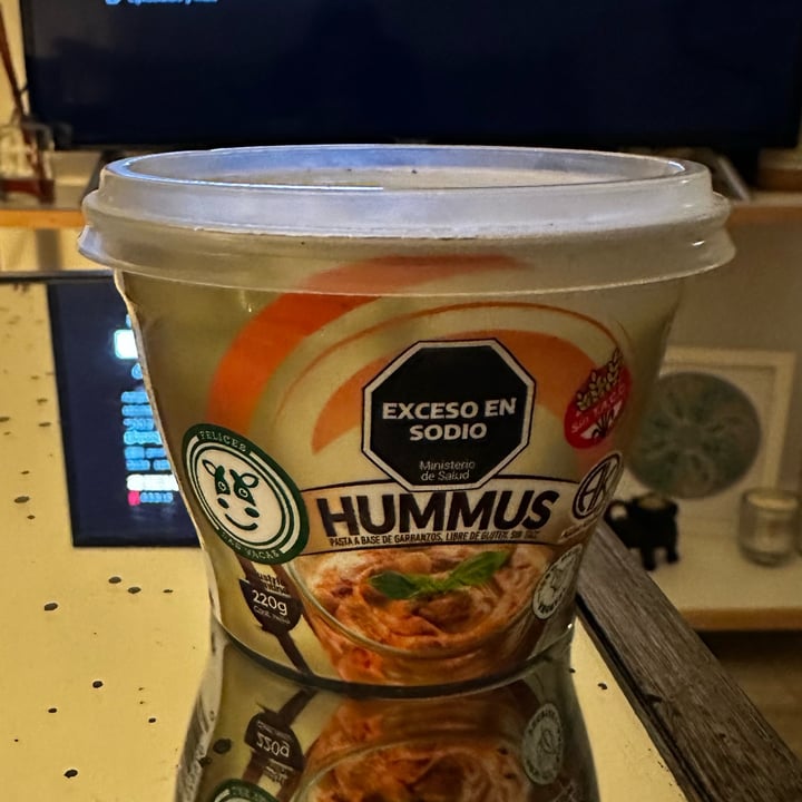 photo of Felices Las Vacas Hummus shared by @danagambini on  13 Feb 2024 - review