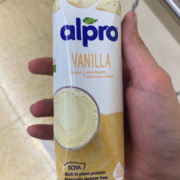 photo of Alpro vanilla flavour plant based shared by @ccarlottaa on  04 Apr 2024 - review