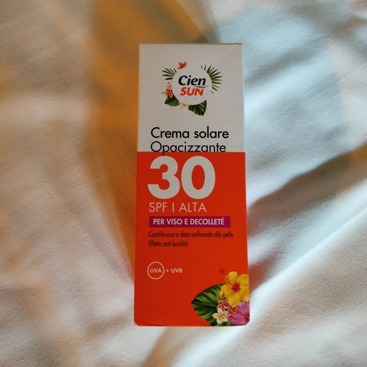 photo of Cien Crema solare opacizzante shared by @bloodymaryai on  14 May 2024 - review