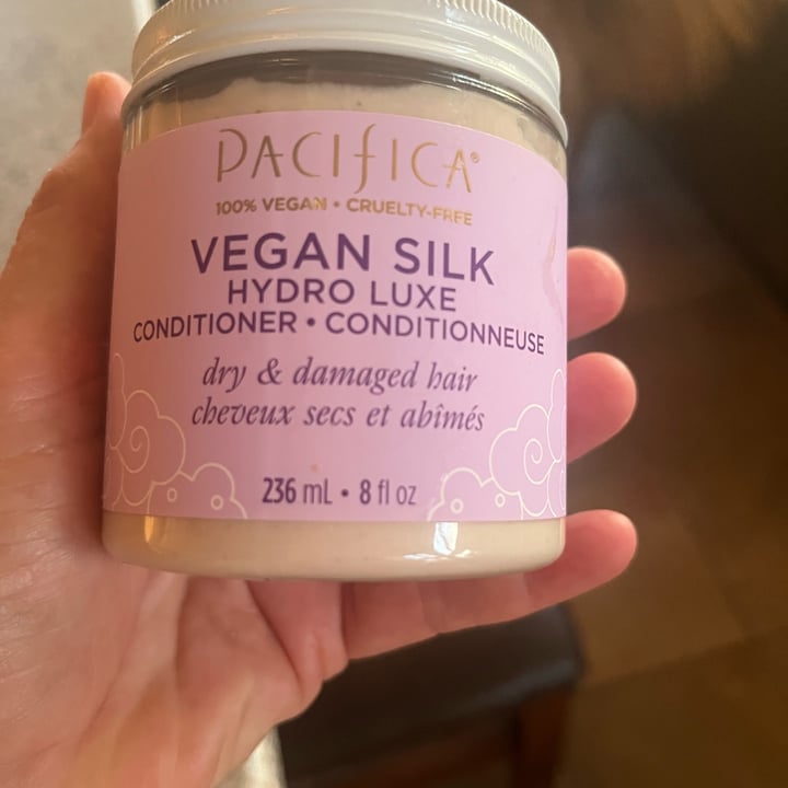 photo of Pacifica Vegan Silk Hydro Luxe Conditioner shared by @tatanka05 on  16 Apr 2024 - review