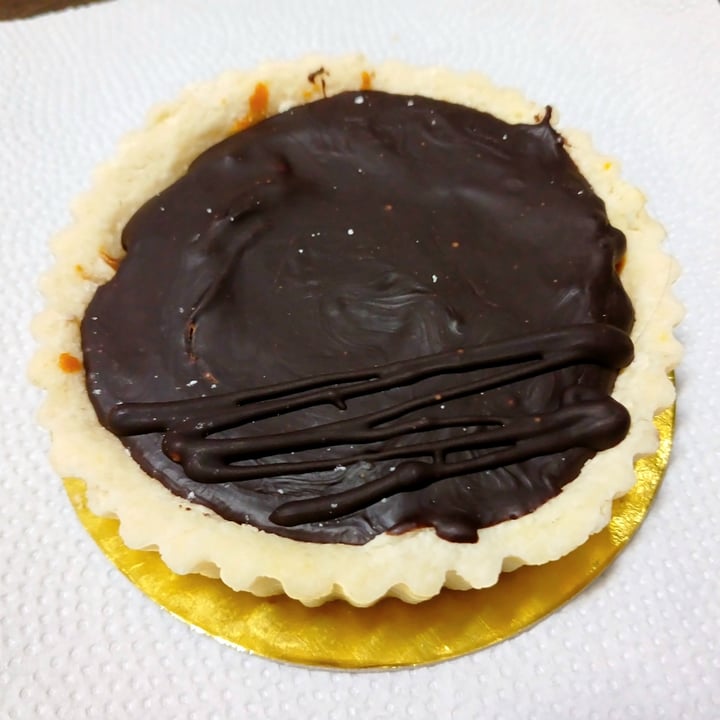 photo of SpikaLion Mini tarta de chocolate y dulce de leche shared by @pinkvegan85 on  25 Nov 2024 - review