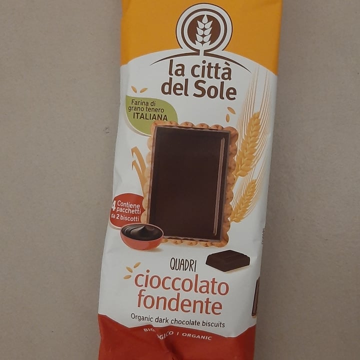 photo of La città del sole Quadri cioccolato fondente shared by @stelamenta on  24 Sep 2023 - review