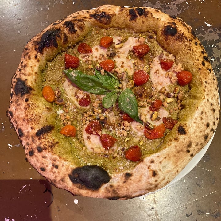 photo of Al Catzone - Pizza Napovegana ED Pizza shared by @alcatzonexglianimali on  31 Mar 2024 - review