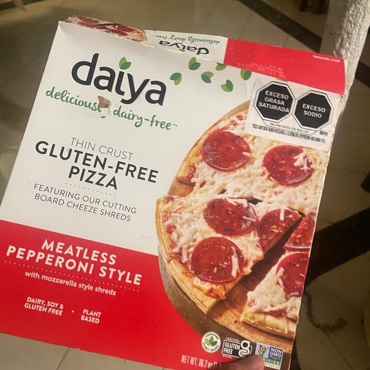 photo of Daiya Meatless Pepperoni Style Pizza shared by @veganads on  14 Mar 2024 - review