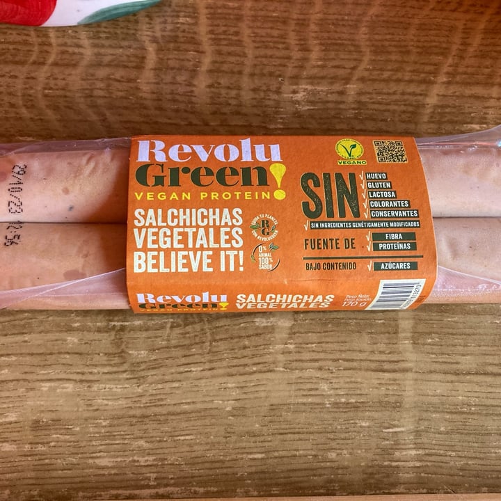 photo of Revolu Green Salchichas vegetales shared by @martitavegan on  19 Aug 2023 - review