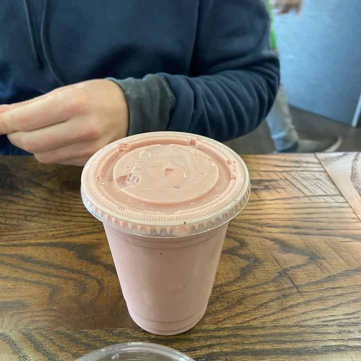 photo of Pure Vegan Cafe Performance Smoothie shared by @clarec36 on  16 Dec 2023 - review