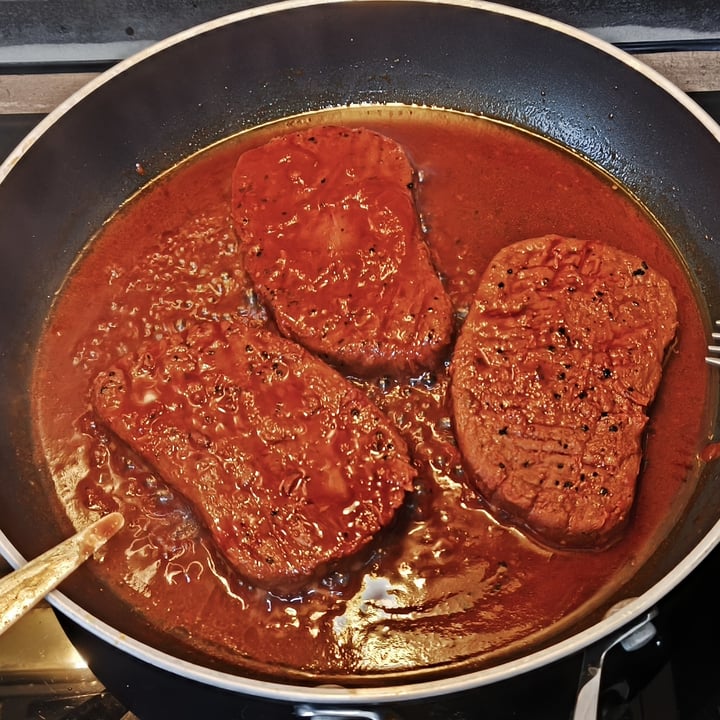 photo of MyVay Bistecca Vegana Marinata BBQ shared by @fernandoveganboccia on  27 Jun 2025 - review