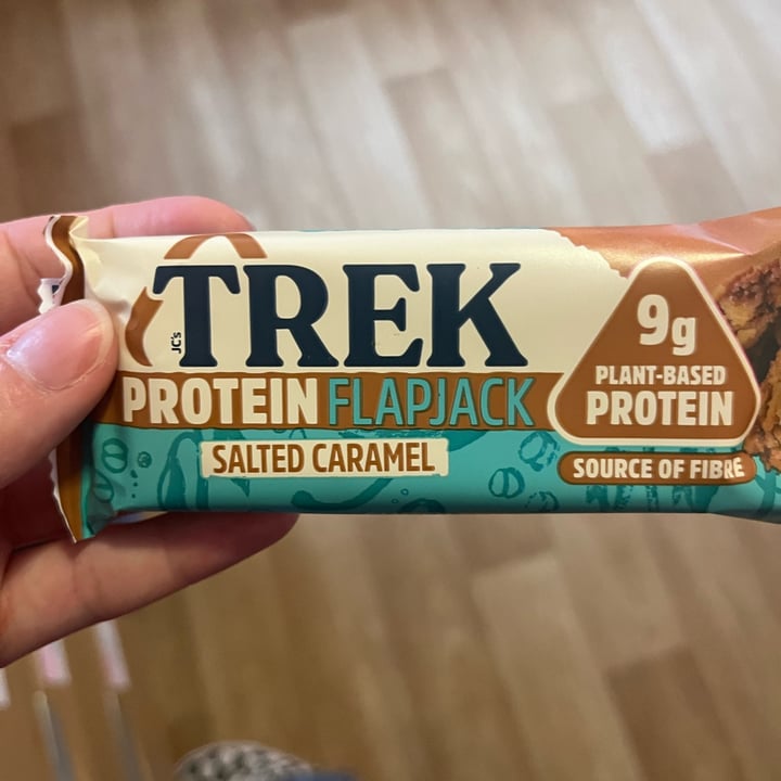 photo of TREK Protein Flapjack (Salted Caramel) shared by @twiggyzombie on  03 Apr 2024 - review