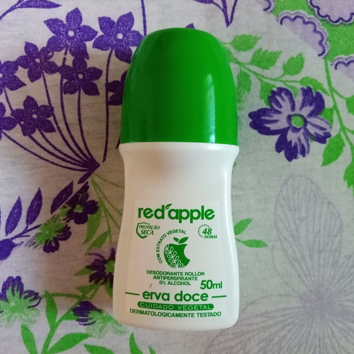 photo of Red apple Desodorante Rollon Erva Doce shared by @brendairis on  31 Aug 2023 - review