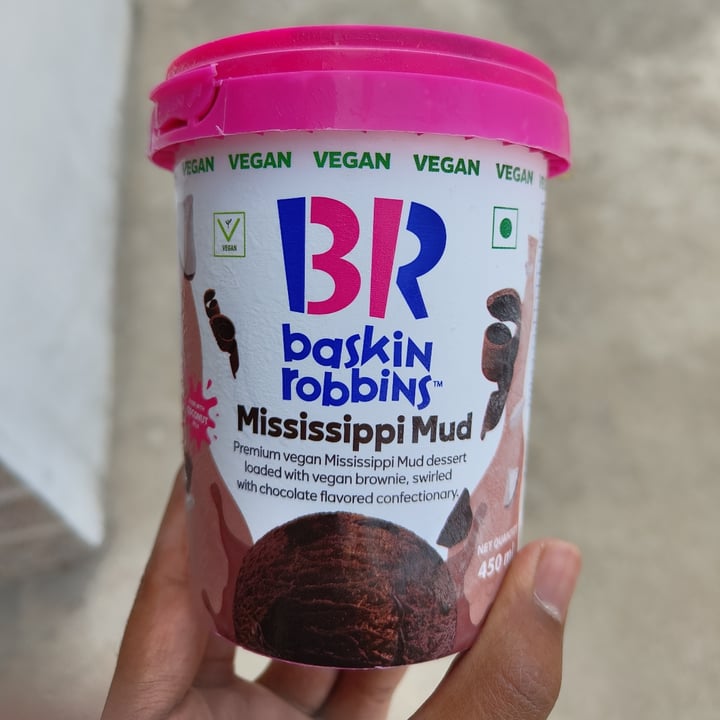 photo of Baskin Robbins Mississippi Mud shared by @premg062 on  25 Feb 2024 - review