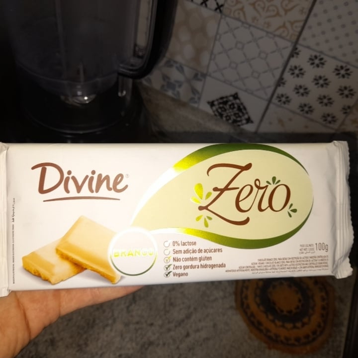 photo of Divine Chocolate Chocolate Branco Zero shared by @lunkesjo on  10 Mar 2024 - review