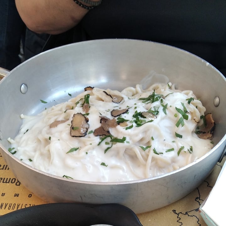 photo of Buddy Italian Restaurant Cafè Pasta al tartufo shared by @veggylove on  23 Oct 2023 - review