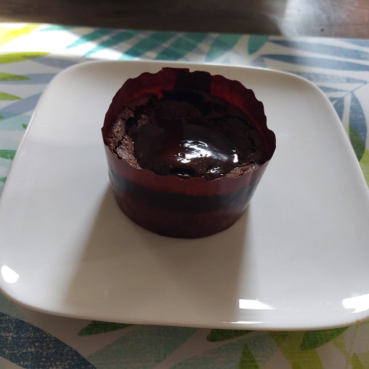 photo of Vemondo Vegan Soufflé Dark Chocolate shared by @frendssnotfood on  15 Apr 2024 - review