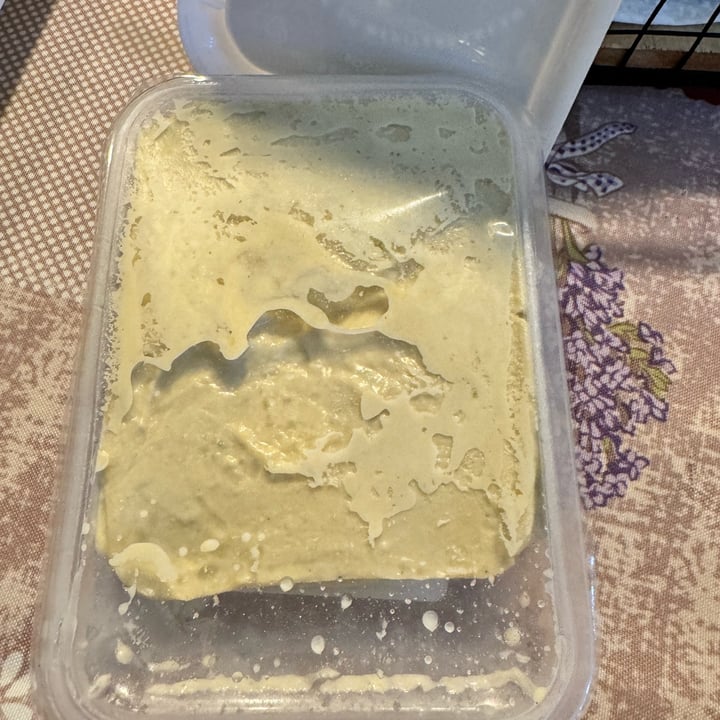 photo of Esti Jalapeno hummus shared by @danycelapuoifare on  22 Sep 2024 - review
