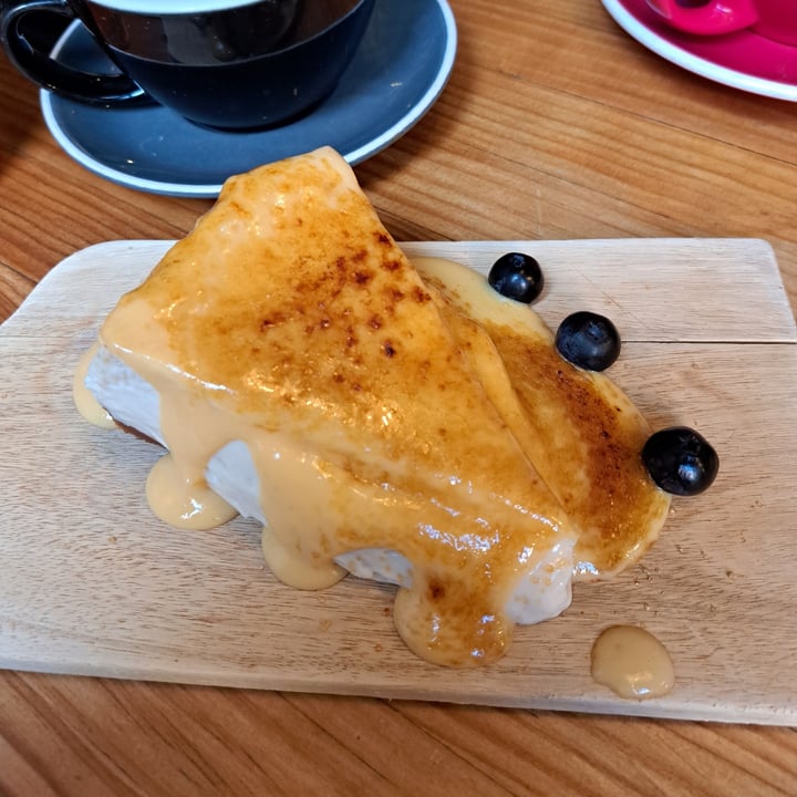 photo of Frutas Prohibidas Cheesecake Con Creme Brulee shared by @maryquitecontrary on  28 Jul 2024 - review