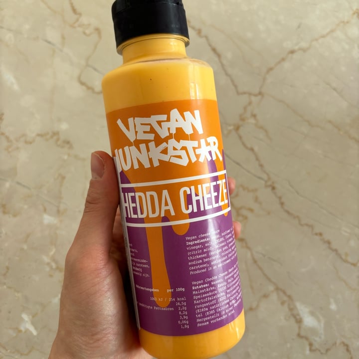 photo of Vegan Junkstar Chedda Cheeze Sauce shared by @stellaluce on  05 May 2024 - review