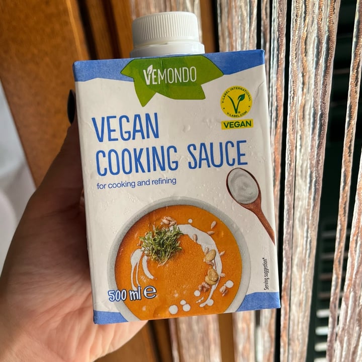 photo of Vemondo vegan cooking sauce shared by @ademarsi on  19 May 2024 - review