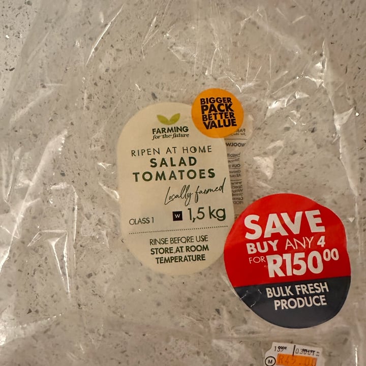 photo of Woolworths Food Salad Tomatoes shared by @leyyakhan on  07 Oct 2025 - review