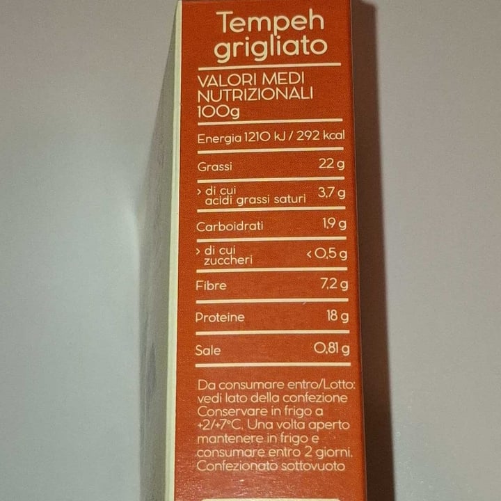 photo of Animaveg Tempeh Biologico Grigliato shared by @darkessa on  21 Jul 2025 - review