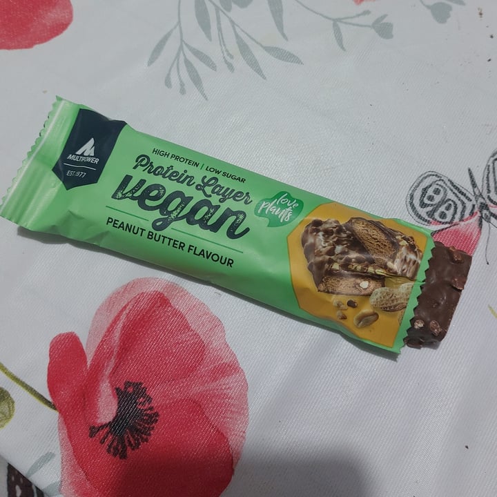 photo of Multipower Vegan Protein Layer Peanut Butter Bar shared by @eliliz on  17 Nov 2023 - review