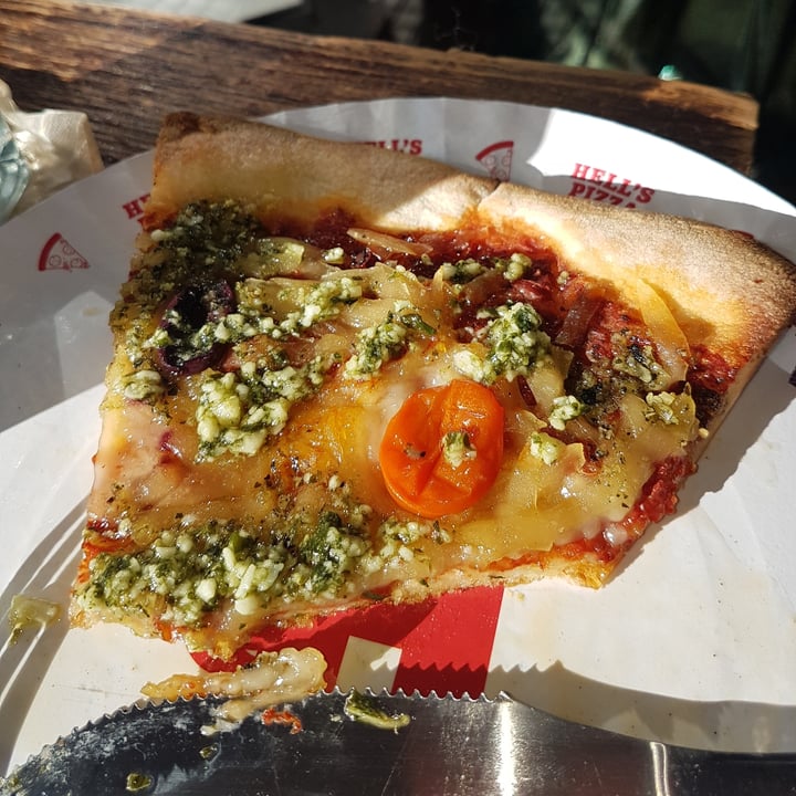 photo of Hell´s Pizza Pizza Vegana shared by @vforvegan on  14 Sep 2023 - review