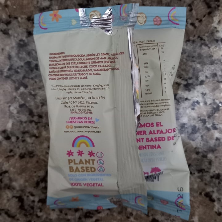 photo of Un Rincón Vegano Alfajor de Coco shared by @-fa on  21 Sep 2025 - review