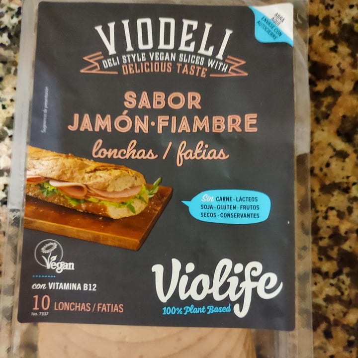 photo of Violife Viodeli fiambre sabor jamón shared by @georgina722 on  11 Apr 2024 - review