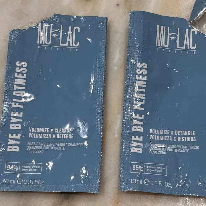 photo of Mulac cosmetics Bye bye flatness - shampoo fortificante shared by @theveggienotebook on  31 Jul 2025 - review