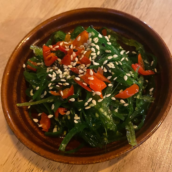 photo of OKA Tapasu Wakame Seaweed Salad shared by @meganthevegetable on  10 Sep 2023 - review