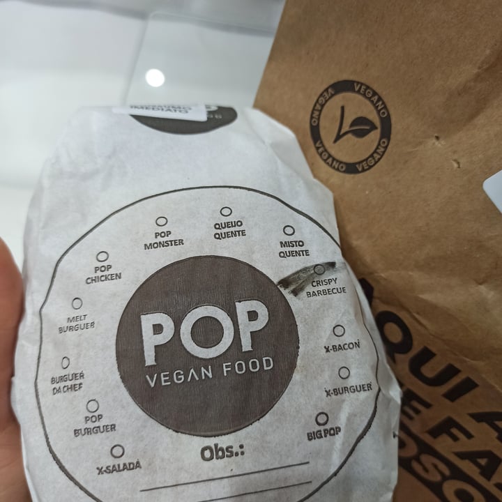 photo of Pop vegan food Burger Crispy Barbecue shared by @jullyantoniassi on  03 Sep 2023 - review