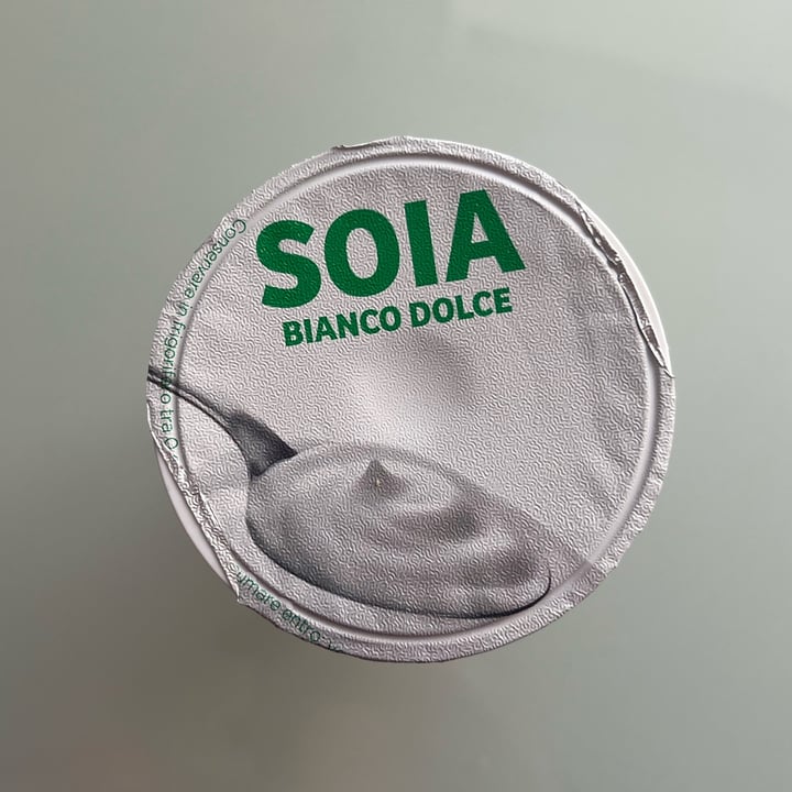 photo of Decò yogurt soia bianco shared by @lauradeluca on  15 Mar 2025 - review
