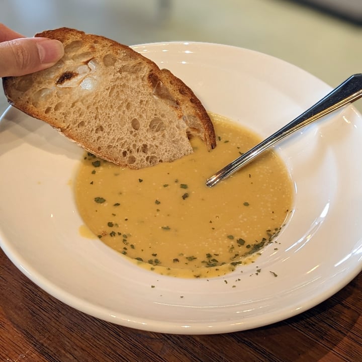 photo of The Trend cafe-bistro Pumpkin Soup shared by @xinru-t on  02 May 2024 - review