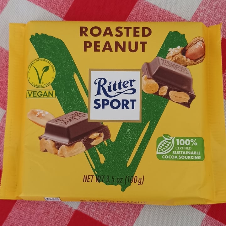 photo of Ritter Sport Roasted Peanut shared by @lasimo on  16 Dec 2023 - review