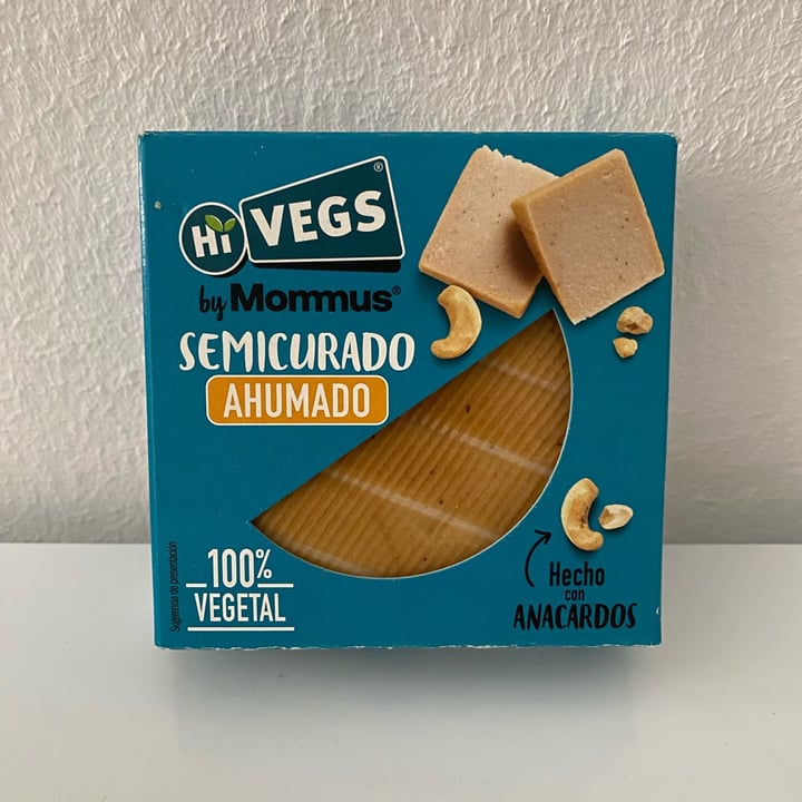 photo of Hi vegs Queso semicurado ahumado shared by @vegala on  02 Oct 2024 - review