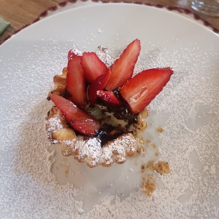 photo of Il Nocciolo Selvatico Ristorante a Sieti (SA) Cestino di pasta frolla shared by @viveregreenn on  16 Feb 2025 - review
