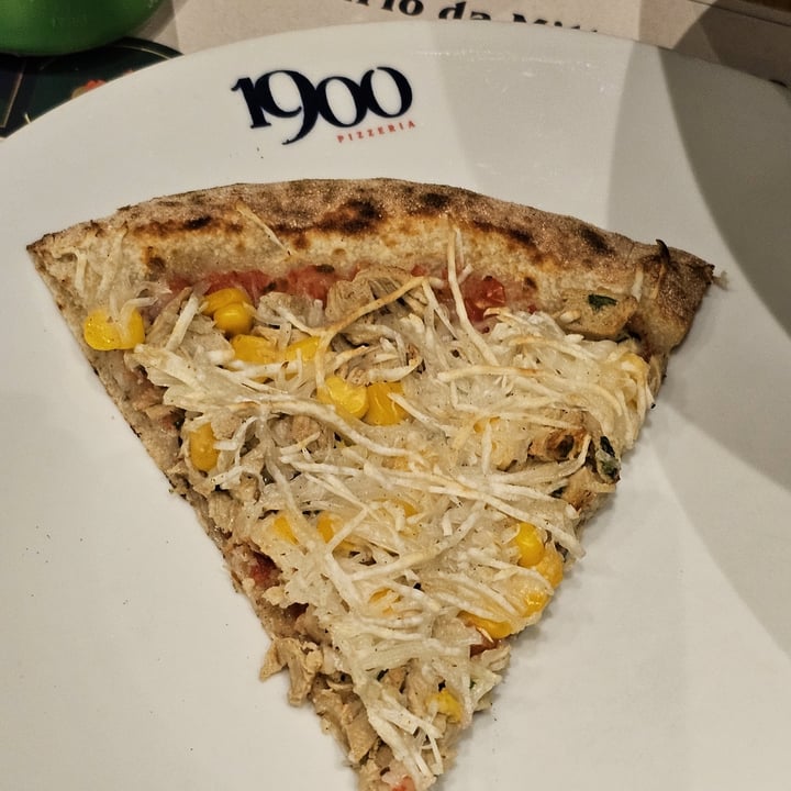 photo of 1900 Pizzeria - Itaim Bibi Pizza Vegana Incrivel frango shared by @lrosito on  28 Apr 2024 - review