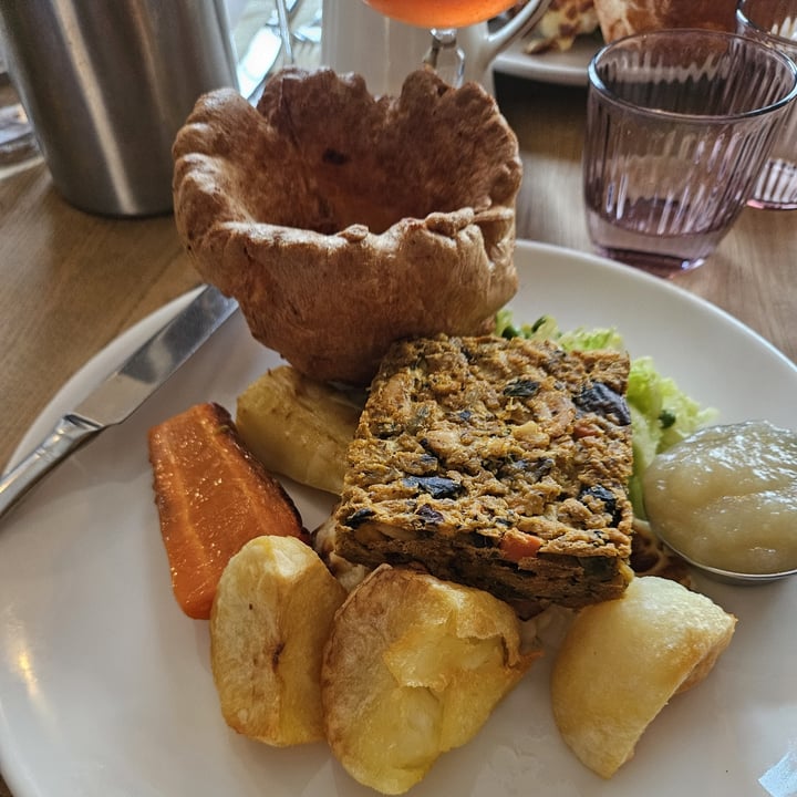 photo of The Pilot Nut Roast shared by @amelie3l on  18 Dec 2023 - review