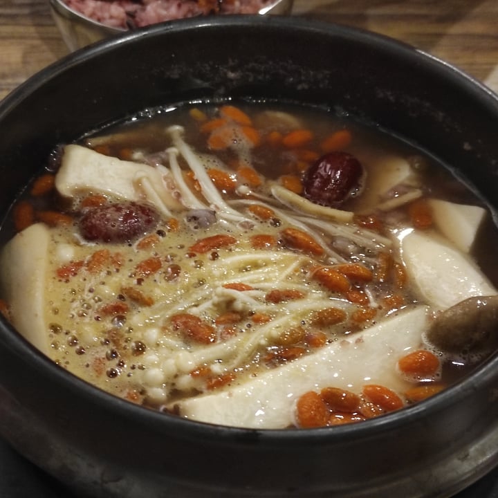 photo of Daehwa Vegetarian 삼게탕 Samgyetang shared by @zt on  04 Jan 2024 - review