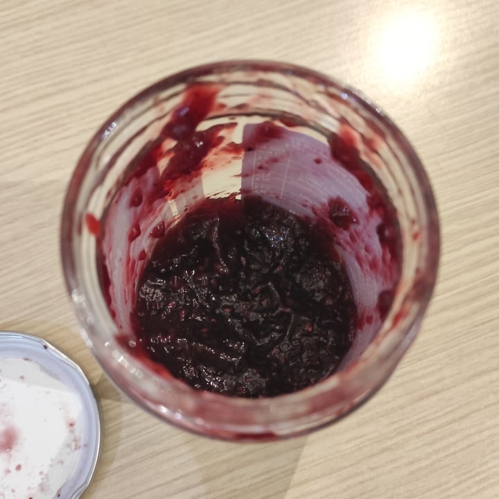 photo of Ikea Sylt hallon & Blabar Raspberry and Blueberry jam shared by @niklabelloli1 on  15 Sep 2023 - review