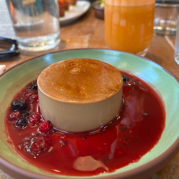 photo of mallow vanilla crème brûlée shared by @jules-v on  08 Mar 2025 - review