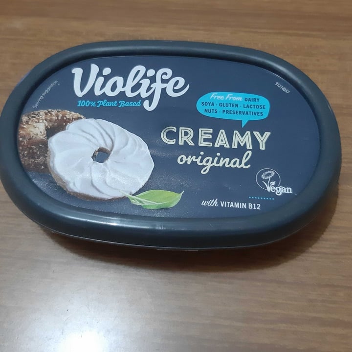 photo of Violife crema  spalmabile shared by @gemmaveg on  31 Oct 2024 - review