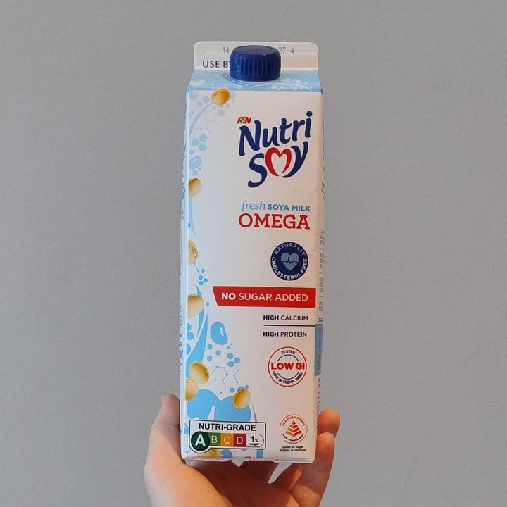 photo of Nutrisoy Fresh Soya Milk with High Calcium Omega shared by @marydelbasso on  09 Jan 2025 - review