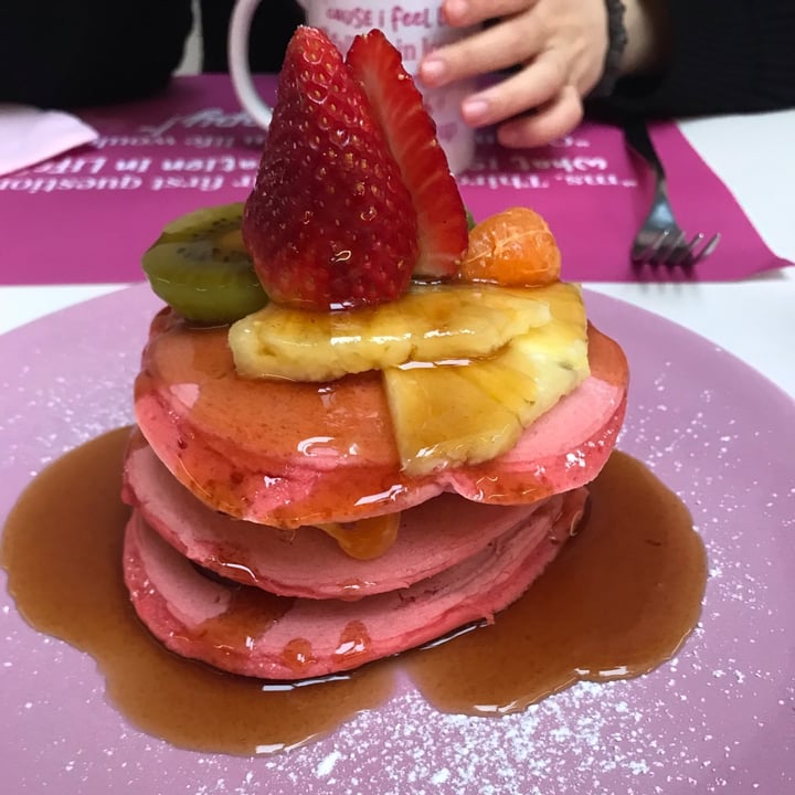 photo of Babi Como Pancake con sciroppo d’acero e frutta mista shared by @bearpig on  03 Mar 2024 - review