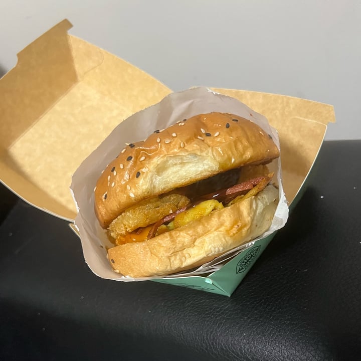 photo of Soul Burger - Parramatta plant-based bacon & egg classic shared by @vegan-friendly on  26 Apr 2024 - review