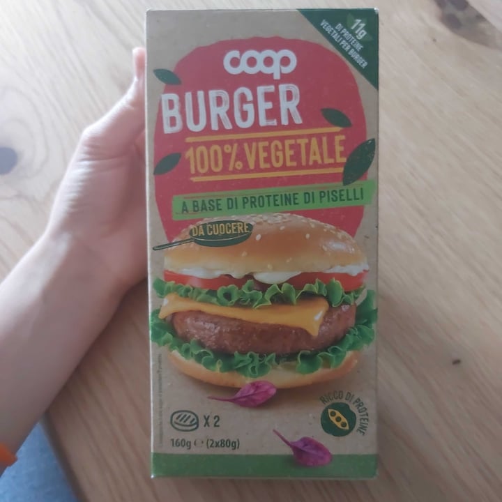 photo of Coop Burger 100% Vegetale A Base Di Proteine Di Piselli shared by @anyari on  13 Oct 2023 - review