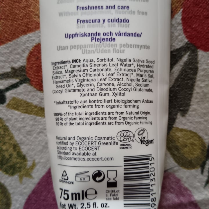 photo of ECO Cosmetics toothpaste shared by @nospecismo on  07 May 2025 - review