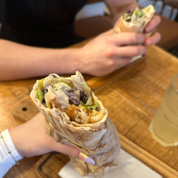 photo of Pois Chiche Cauliflower Shawarma shared by @oned on  14 Mar 2024 - review
